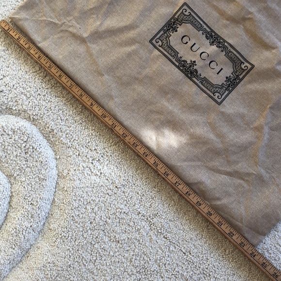Authentic NWOT Gucci large tan drawstring dust bag for hand bags - Picture 4 of 9